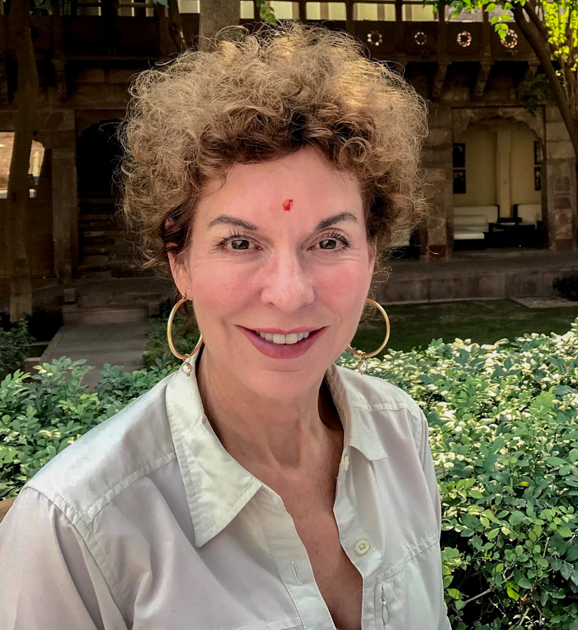 Bindi  in Jodphur, India
