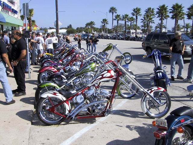 Choppers in Dytona, Florida