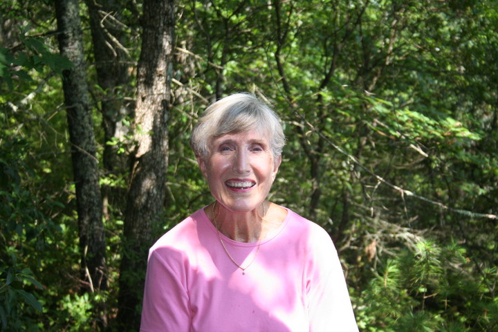 Hiking Mom in Highlands, North Carolina