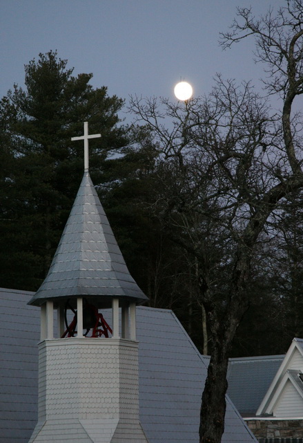 Full Moon in Highlands, North Carolina