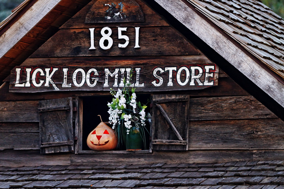 Licklog Mill Store in Highlands, North Carolina