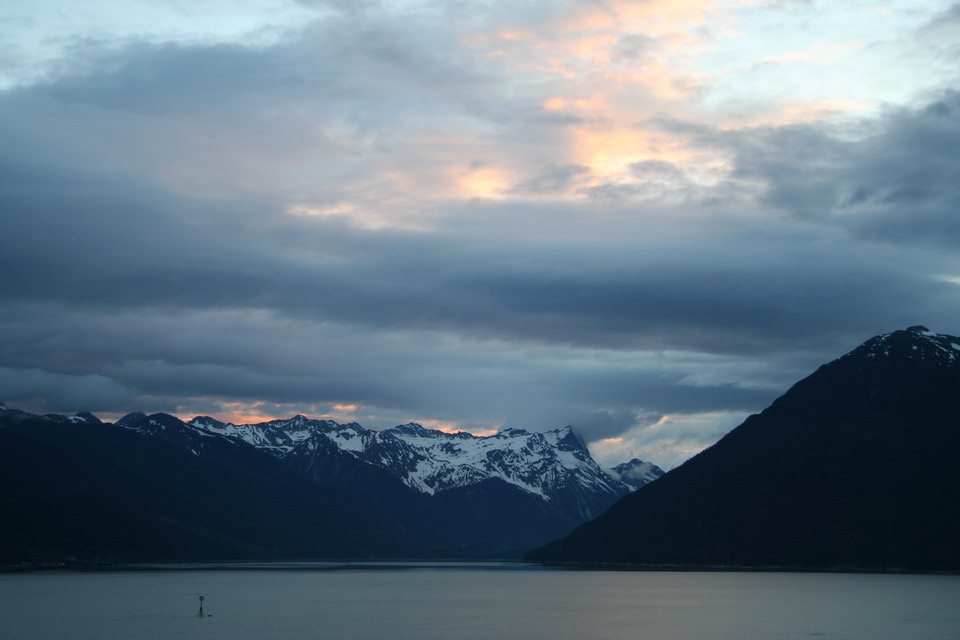 Alaska Sky