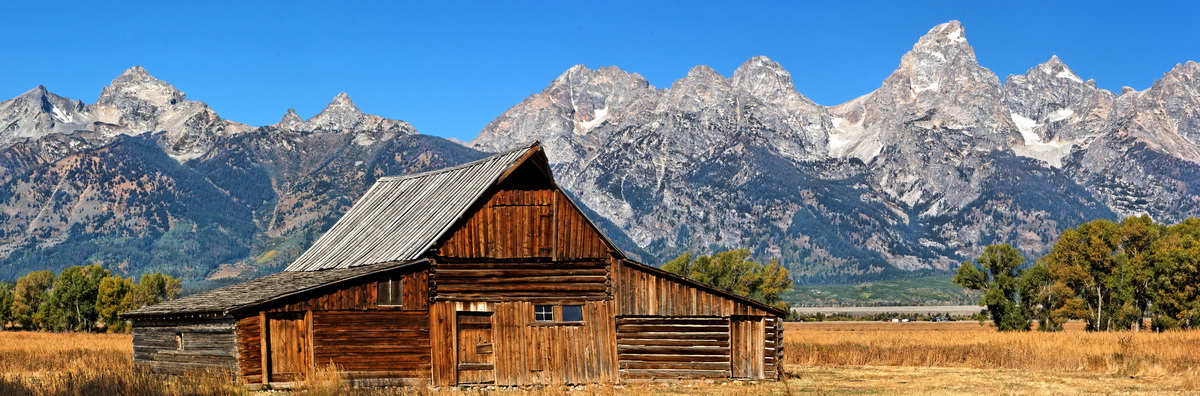 Moulton Barn