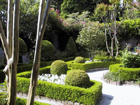 Charleston Garden