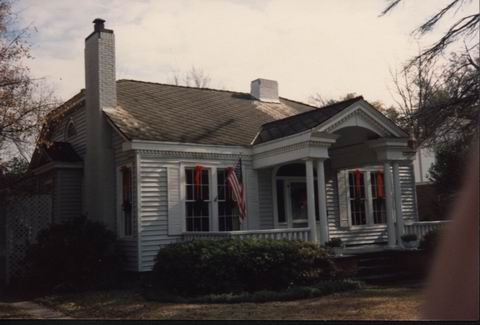 994 Peachtree at Christmas