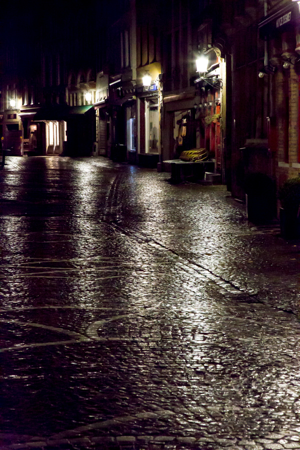 Wet Cobblestones