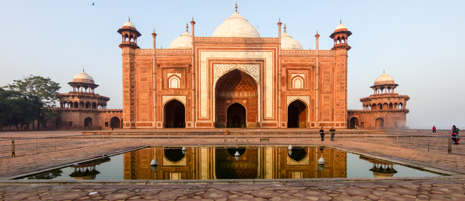 Taj Mahal Mosque