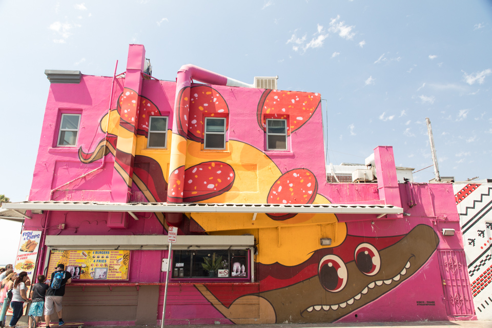 Crazy Snack Bar