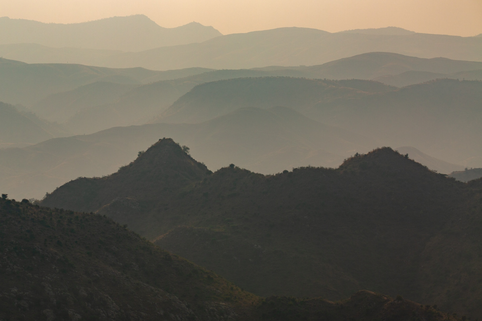 Arayeli Mountains