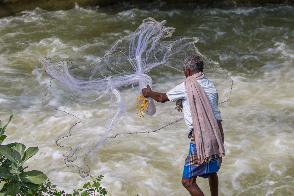 Throwing a Net