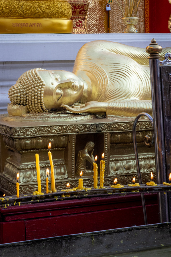 Reclining Buddha