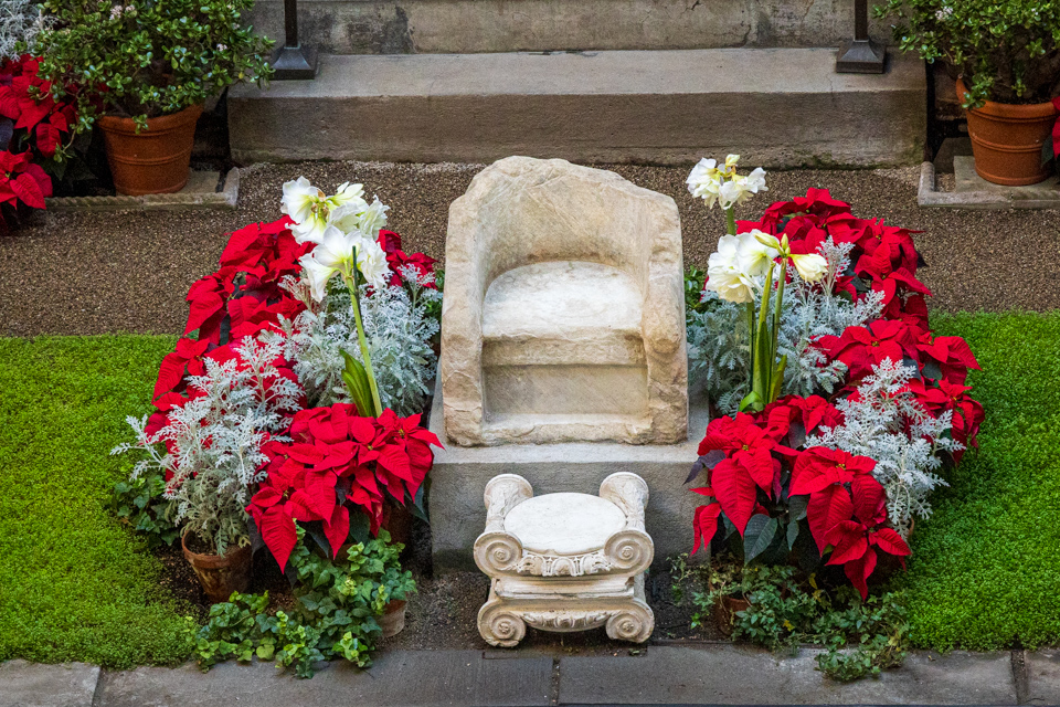 Christmas Seat