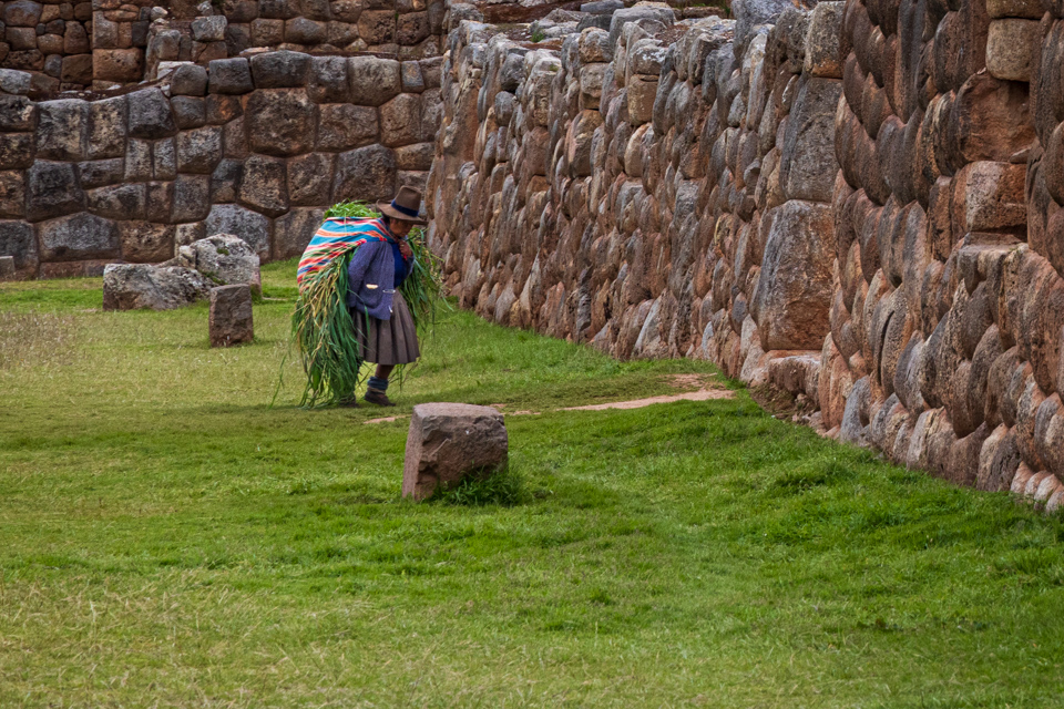 Path Through Chinchero