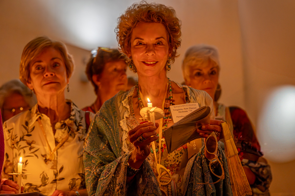 Candlelit Alumns